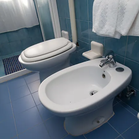 Aparthotel Valentina 3*